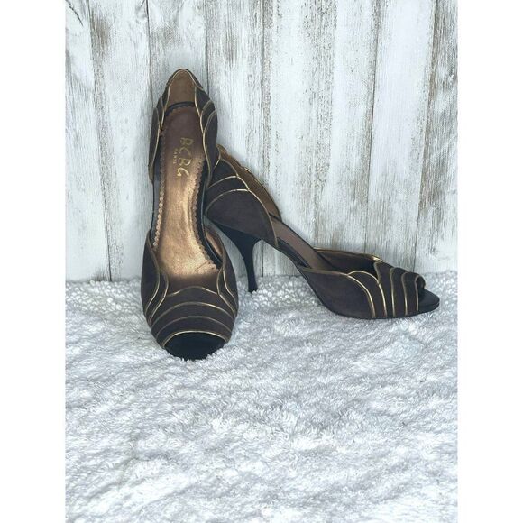 BCBG Brown Suede  Peep Toe Pumps with Gold Trim Size 7.5 - Picture 1 of 9